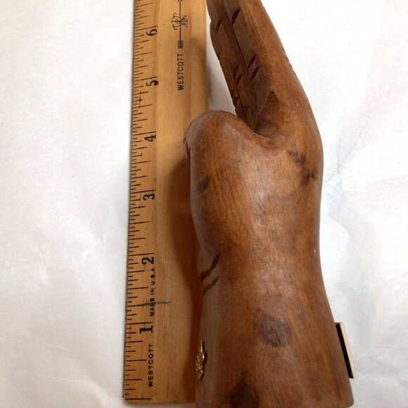 BSA Boy Scouts of Amc Wooden Hand Salute/Oath Gold Emblem Plate Dated 1969 RARE - Picture 8 of 8